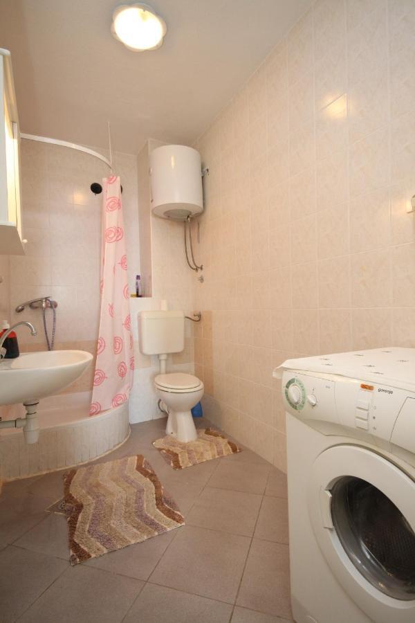 Apartments By The Sea Podgora, Makarska - 6596 Екстериор снимка